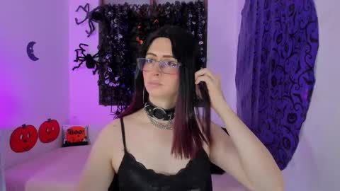 kimberly_thonson online show from October 23, 4:06 pm