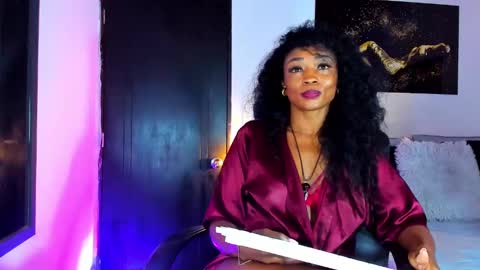 Kimberly Banks online show from January 19, 1:22 pm