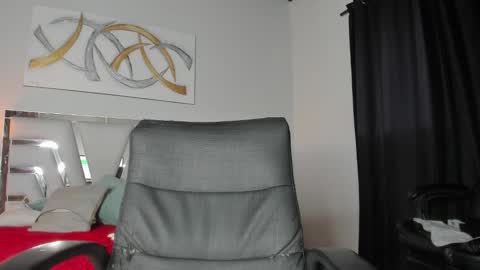 Snapshot of kimberlycoxxx chatting on January 30, 2:16 am kimberly online show from January 30, 2:16 am