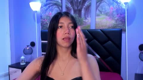 Kimberly Villalobos online show from January 16, 11:36 am