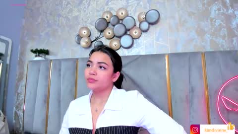  KIM  online show from September 24, 2:59 am