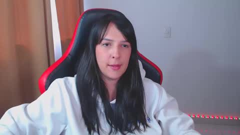 Snapshot of kimflexible_ chatting on January 31, 7:51 pm Kim 3 online show from January 31, 7:51 pm