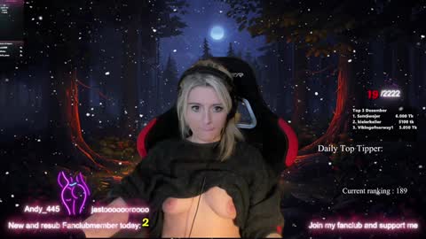 Wolfs Girl online show from December 18, 2:10 am