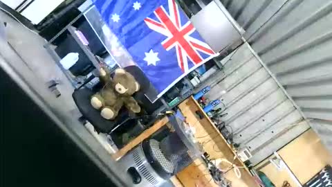 kimintheshed online show from May 31, 7:26 am