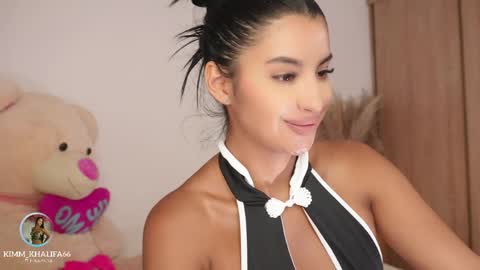 Kim  online show from April 3, 1:58 am