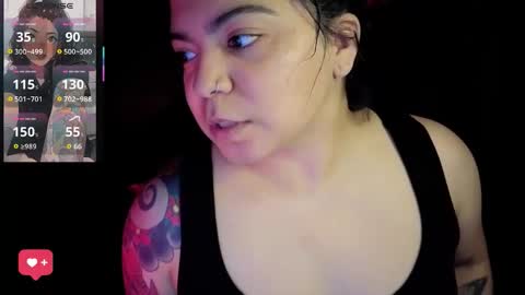 Snapshot of kimmiakiss22 chatting on June 9, 2:12 am Kimmi online show from June 9, 2:12 am