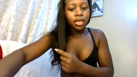 kimmie781948 online show from June 17, 6:05 am