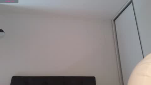 Snapshot of kimmie_ chatting on July 1, 6:26 am Kimmie online show from July 1, 6:26 am