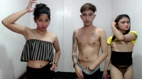 kim ejara online show from February 9, 3:23 pm