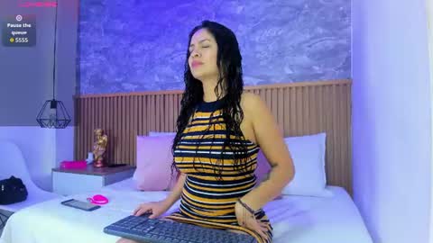 Snapshot of kimmy_kaller chatting on June 29, 1:11 pm Kimmy online show from June 29, 1:11 pm