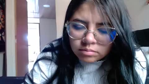 Kimmy online show from March 12, 9:13 pm