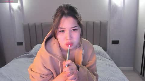 Kimi online show from February 24, 3:04 am