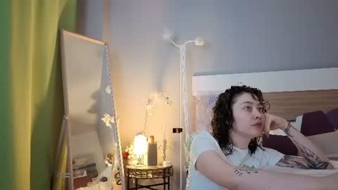Snapshot of kina_ka chatting on June 23, 7:01 pm kina_ka online show from June 23, 7:01 pm