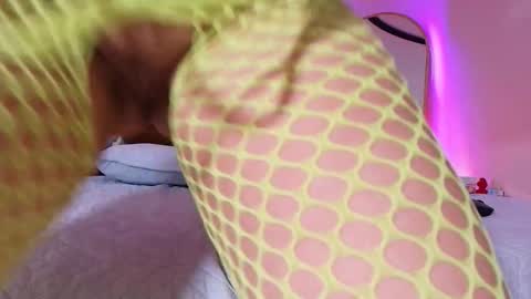 Bella online show from February 11, 3:00 am