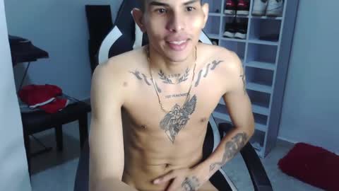 Snapshot of king_bryan19 chatting on December 17, 12:56 am bryan online show from December 17, 12:56 am