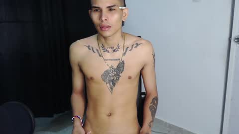 Snapshot of king_bryan19 chatting on January 21, 5:09 pm bryan online show from January 21, 5:09 pm