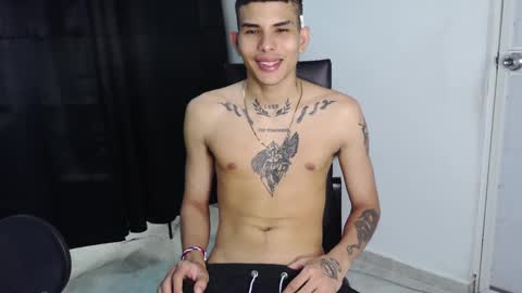 Snapshot of king_bryan19 chatting on January 21, 8:11 pm bryan online show from January 21, 8:11 pm