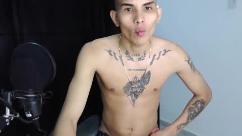 Snapshot of king_bryan19 chatting on January 25, 3:40 am bryan online show from January 25, 3:40 am