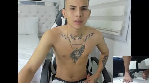 Snapshot of king_bryan19 chatting on January 25, 11:22 pm bryan online show from January 25, 11:22 pm