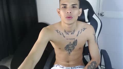 Snapshot of king_bryan19 chatting on February 7, 6:24 am bryan online show from February 7, 6:24 am