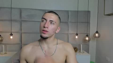 Snapshot of king_dante_ chatting on December 29, 5:21 am King Dante online show from December 29, 5:21 am