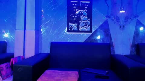 king_hot26 online show from May 29, 2:04 pm