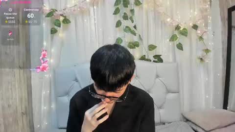 King  online show from August 7, 12:18 pm