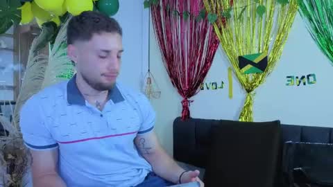Snapshot of king_meruem chatting on April 21, 1:42 am king_meruem online show from April 21, 1:42 am