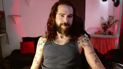 Snapshot of kingcat420 chatting on April 22, 7:59 pm Jake online show from April 22, 7:59 pm