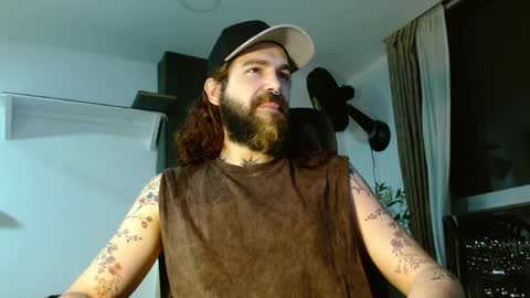 Snapshot of kingcat420 chatting on May 2, 3:44 am Jake online show from May 2, 3:44 am
