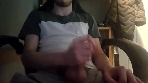 Snapshot of kingcharlez_04 chatting on March 5, 2:34 pm kingcharlez_04 online show from March 5, 2:34 pm