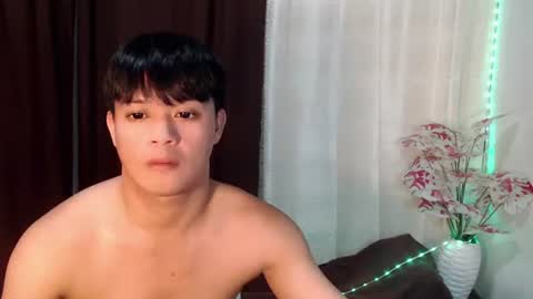 Snapshot of kingdomcum96 chatting on August 1, 8:13 am kingdomcum96 online show from August 1, 8:13 am