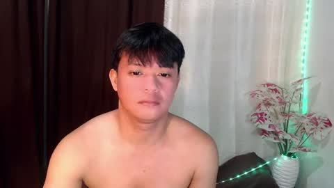 Snapshot of kingdomcum96 chatting on August 2, 9:35 pm kingdomcum96 online show from August 2, 9:35 pm