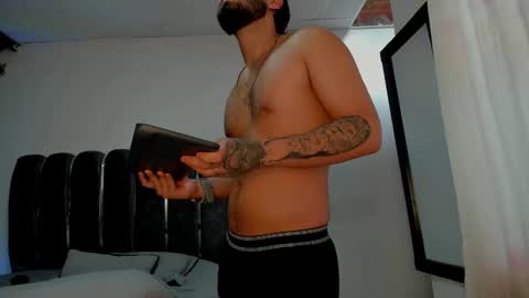 Dominic online show from March 22, 8:34 pm