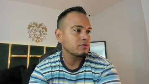 kingg_jay online show from May 30, 12:02 pm