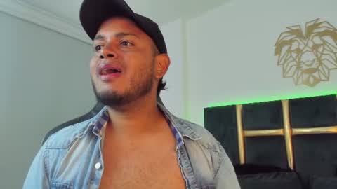 kingg_jay online show from June 21, 12:30 pm