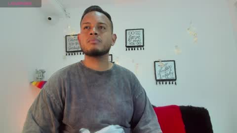 kingg_jay online show from July 2, 12:00 pm