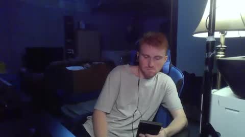 Master  King Tommy online show from December 5, 6:43 am