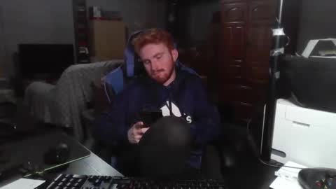 Master  King Tommy online show from February 26, 7:42 am