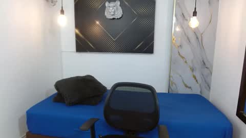 KING  online show from March 23, 3:21 am