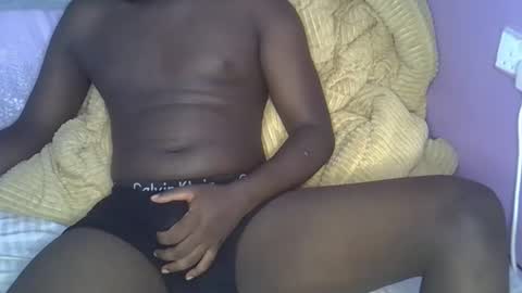 kingpin020 online show from February 12, 2:17 am