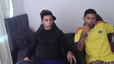 DOMINANT ALPHA KINGS online show from May 14, 8:04 pm