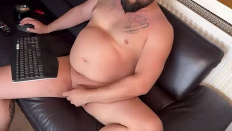 Snapshot of kingsantos69 chatting on June 25, 1:16 am Sam online show from June 25, 1:16 am