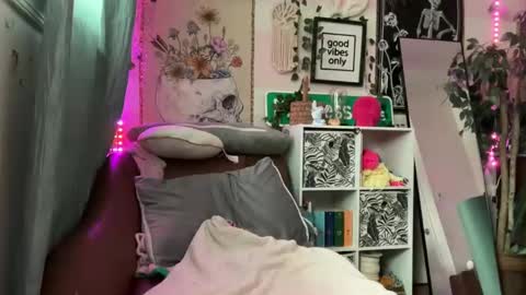 Snapshot of kinkilexixxx chatting on March 4, 1:49 pm Lexi Onlyfans online show from March 4, 1:49 pm