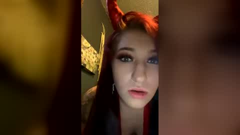 kinkqueenkae online show from June 1, 10:44 pm