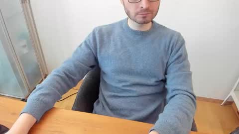 Snapshot of kinksubbydubby chatting on February 14, 11:40 am kinksubbydubby online show from February 14, 11:40 am