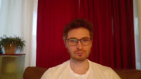 Snapshot of kinksubbydubby chatting on March 27, 5:56 pm kinksubbydubby online show from March 27, 5:56 pm