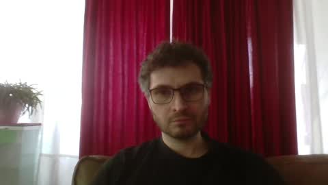 Snapshot of kinksubbydubby chatting on April 5, 5:10 pm kinksubbydubby online show from April 5, 5:10 pm