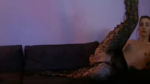 Snapshot of kinkycouple1980 chatting on March 6, 8:38 pm kinkycouple1980 online show from March 6, 8:38 pm
