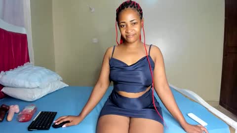 Kinky online show from February 9, 6:50 am